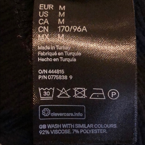 H&M Top - Picture 4 of 6